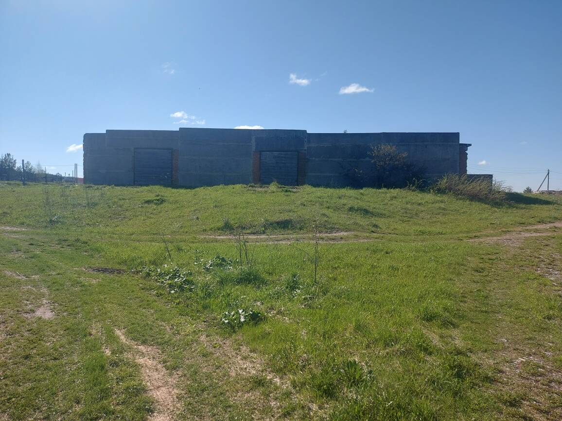 Продам складское помещение 2499 м²